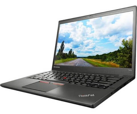 На ноутбуке Lenovo ThinkPad T450s мигает экран